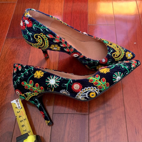 L'INTERVALLE Multicolor Embroidered Heels NEW - Picture 3 of 4